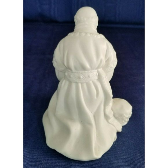 Vintage Avon Nativity MAGI Figurine MELCHIOR White Porcelain Collectible 1982 - Picture 4 of 5
